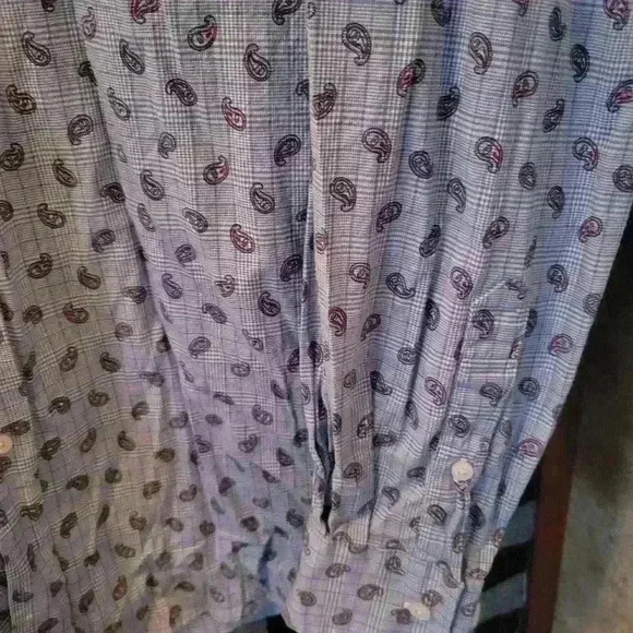 Mens Cremieux paisley plaid print button up. - Picture 3 of 4